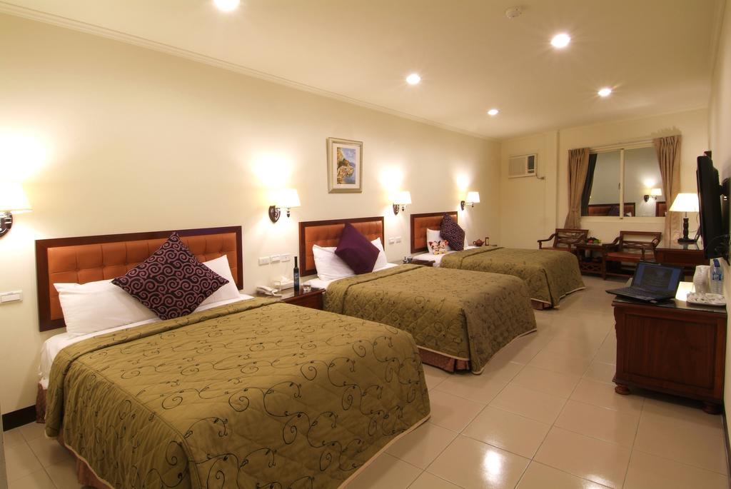 Puti Commercial Hotel Longtan Esterno foto